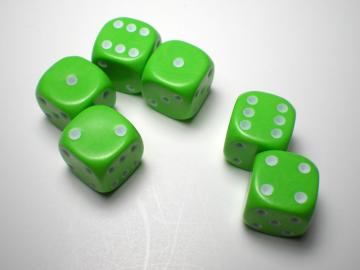 Game Master Mini Green w/White 16mm d6