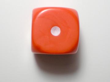 Game Master Opaque Orange w/White 16mm d6