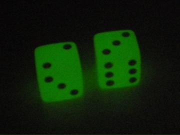 Koplow Games Glow in the Dark Lime w/White 16mm d6 Dice