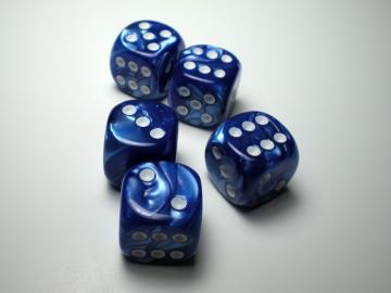 Koplow Games Marble Blue w/White16mm d6 Dice