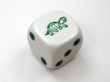 Koplow Games Turtle White w/Green 16mm d6 Dice