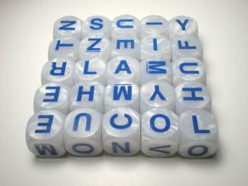 Parker Brothers Boggle Deluxe Letter Cubes